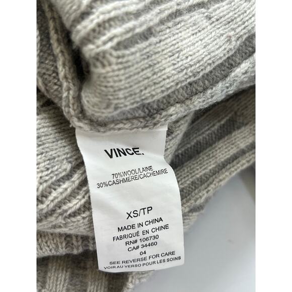 Vince Gray Wool Cashmere Blend Pullover Knit Sweater Women Size XS Quiet Luxury - Picture 15 of 15